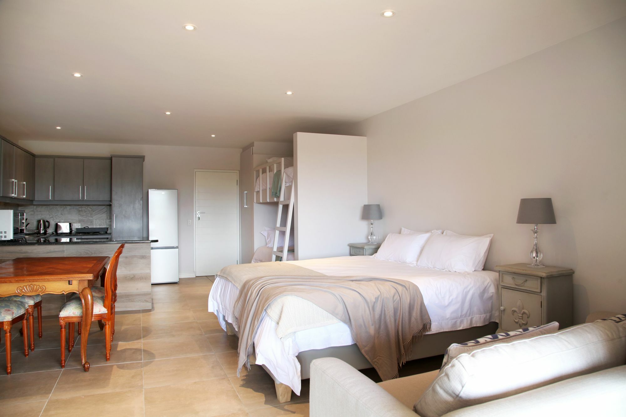 Sunrise Bay Self Catering Apartment Plettenberg Bay Ngoại thất bức ảnh